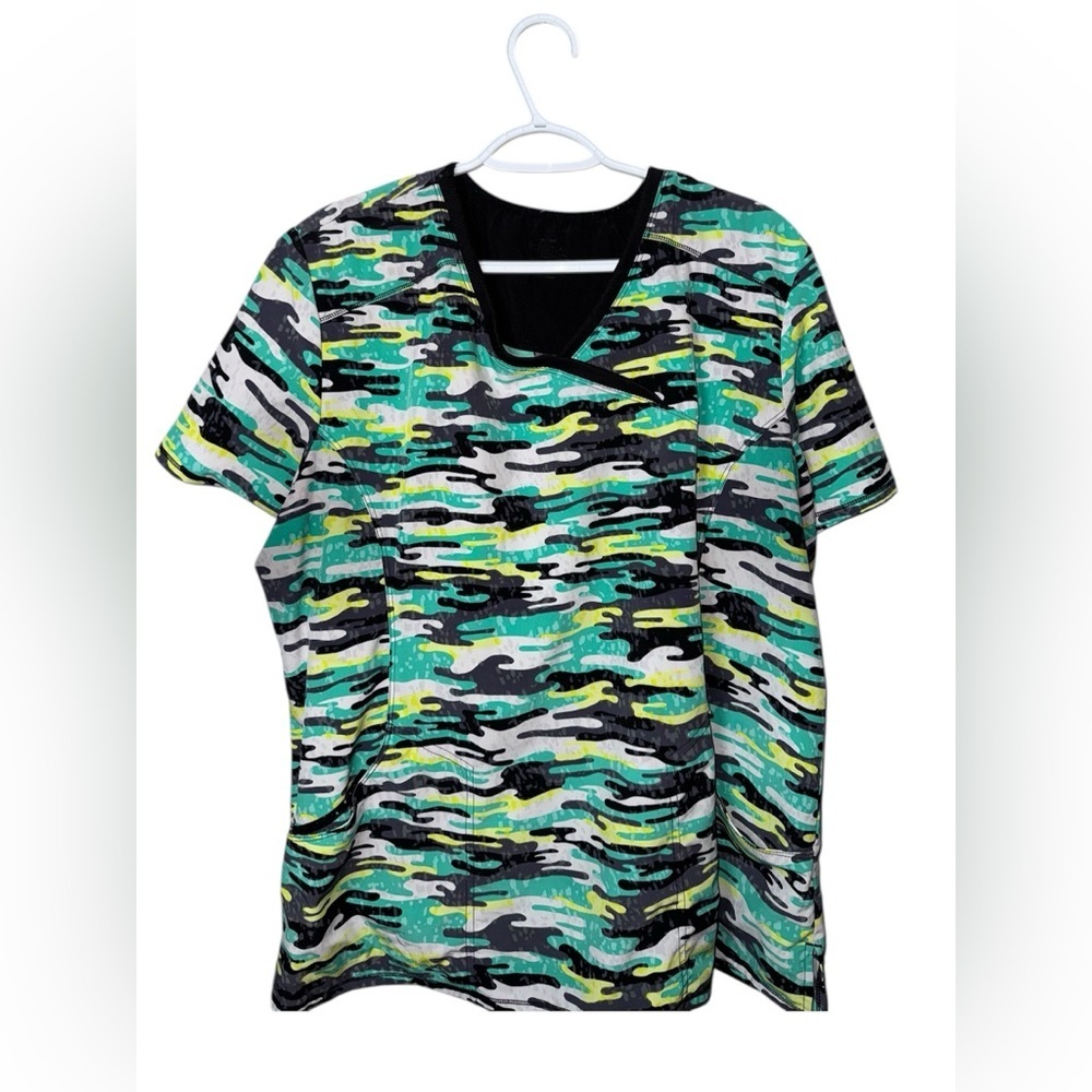 Cherokee Infinity Camo Scrubs Size 2XL